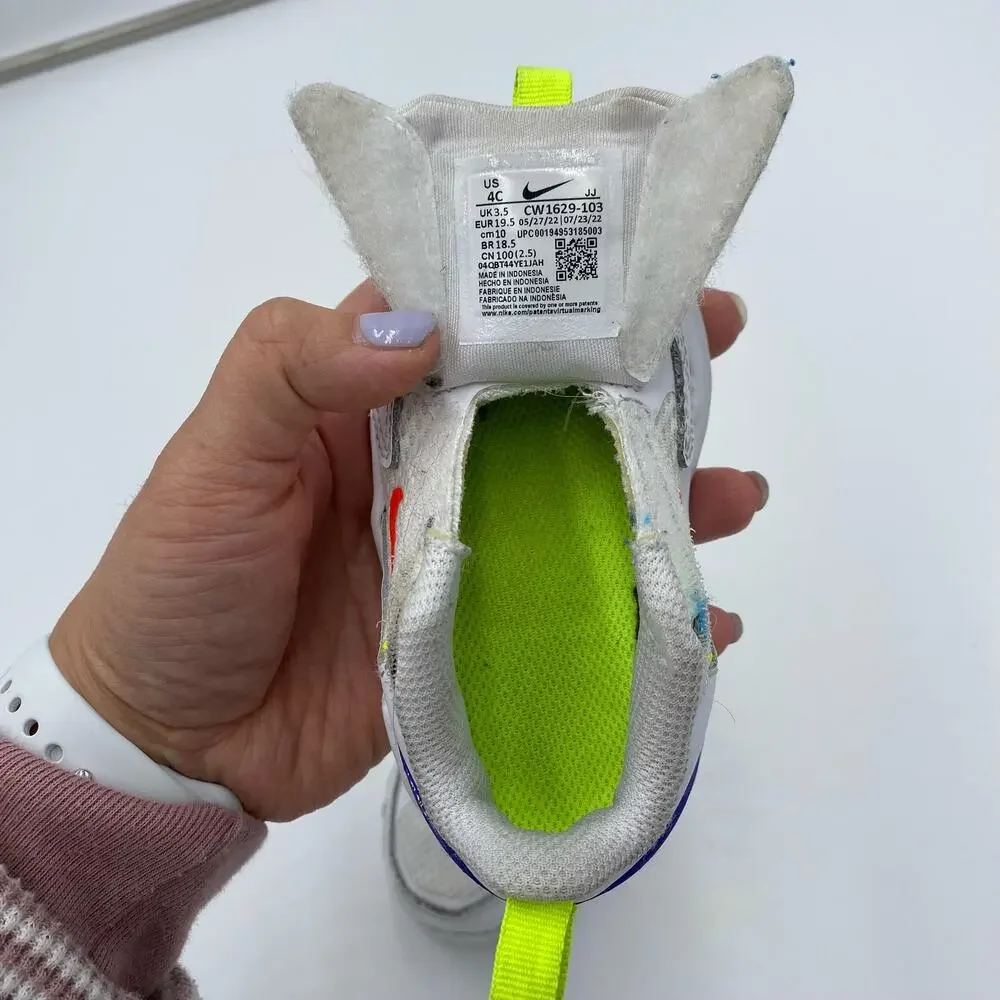 Nike Toddler White Air Max Bolt Sneakers Size 4C CW1629-103